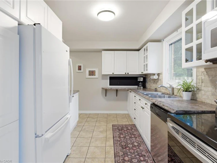 2367 Montgomery Drive, Burlington, ON, L7P 4A6 - 11