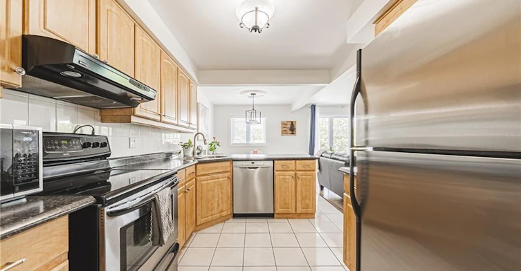 30-3050 Pinemeadow Drive, Burlington, ON, L7M 3X5 - 10