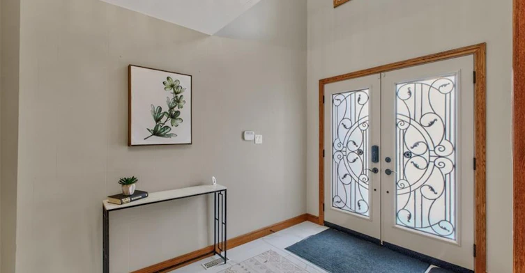 41 Candor Crescent, Hamilton, ON, L8E 4X6 - 2
