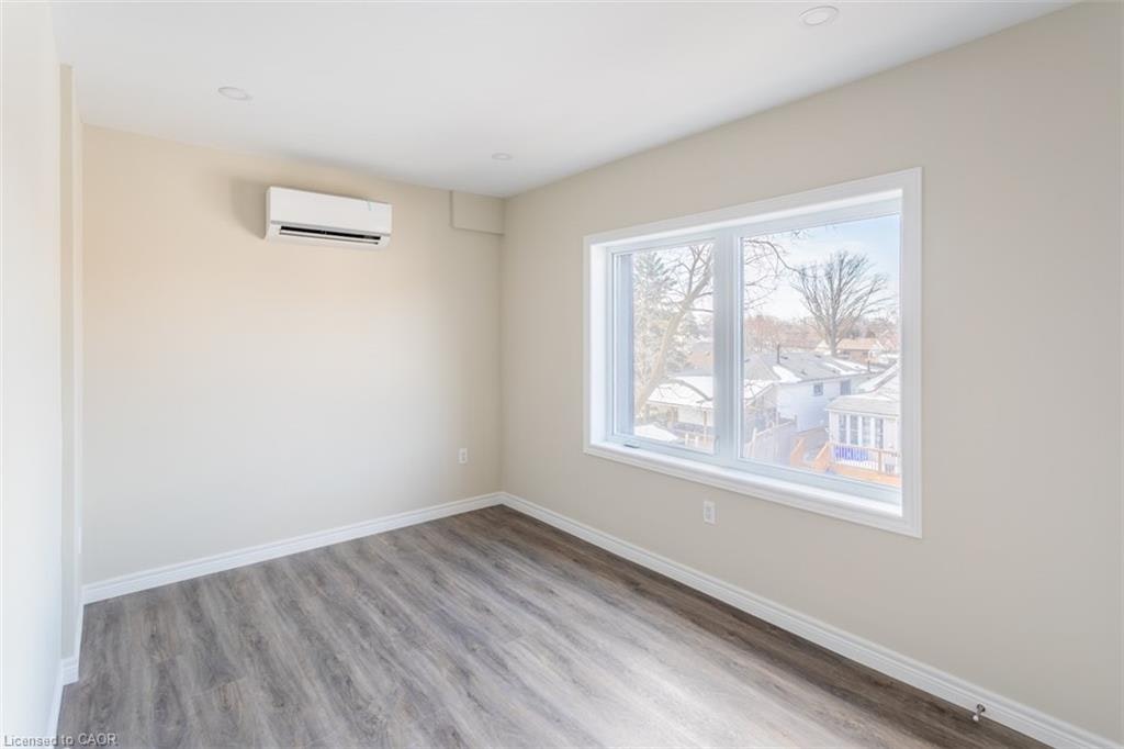 1-816 Concession Street, Hamilton, ON, L8V 1E1 - 18
