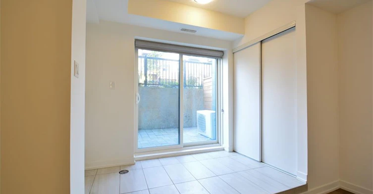 D1-10 Palace Street, Kitchener, ON, N2E 0J3 - 3