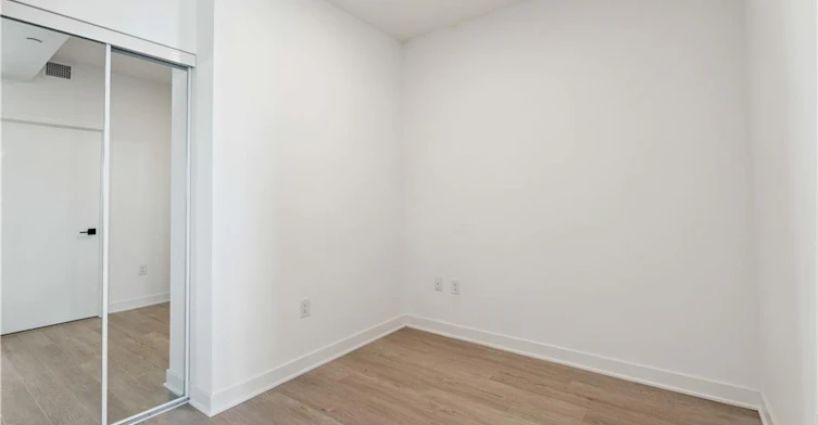 1302-2782 Barton Street E, Hamilton, ON, L8E 2J8 - 9