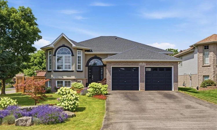 2 Dunton Lane