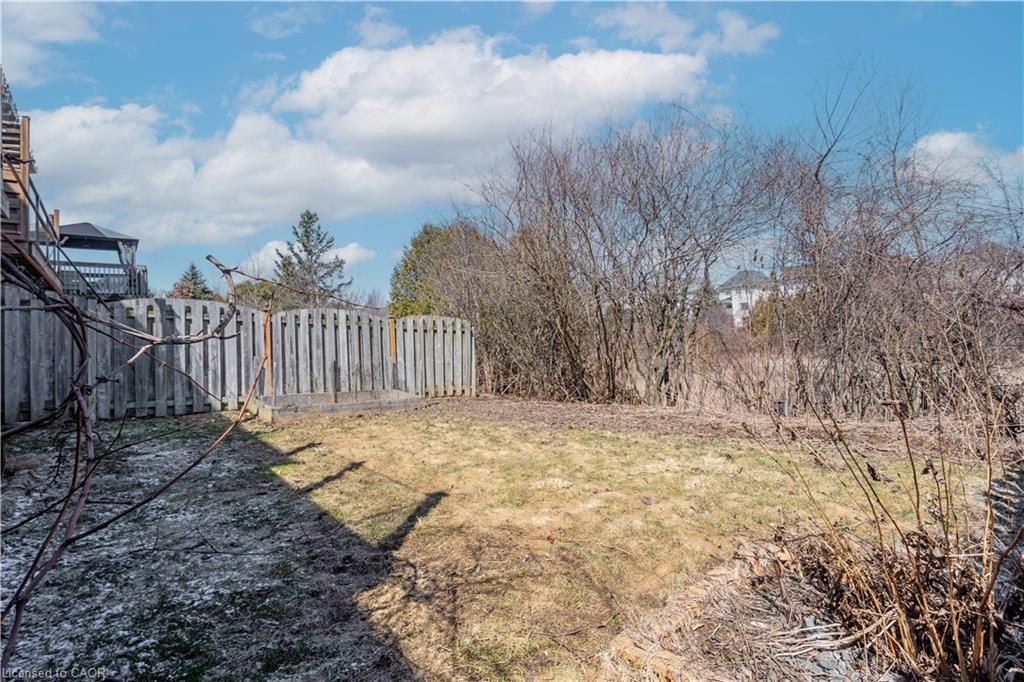 Lower-592 Bonavista Drive, Waterloo, ON, N2K 4B3 - 15