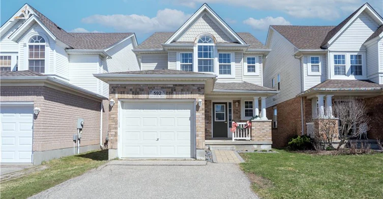 Lower-592 Bonavista Drive, Waterloo, ON, N2K 4B3