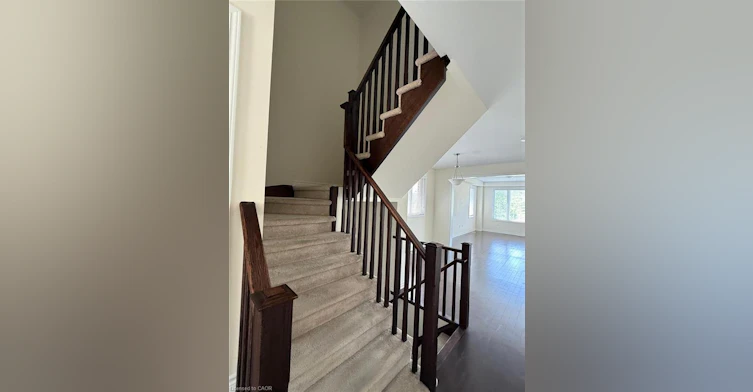 UPPER-63 Ridge Road, Cambridge, ON, N3E 0C6 - 10