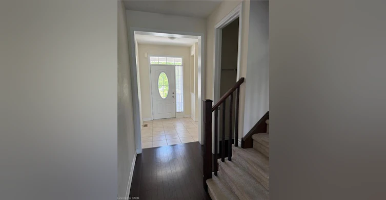 UPPER-63 Ridge Road, Cambridge, ON, N3E 0C6 - 8