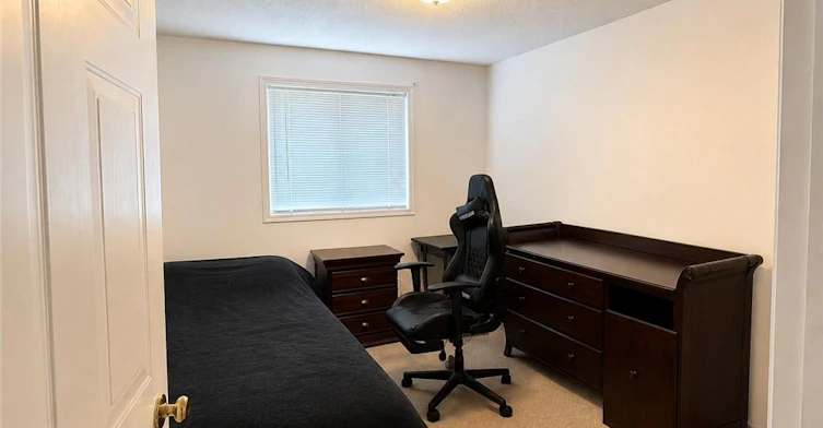 321 Sable Court W, Waterloo, ON, N2K 3Z4 - 12