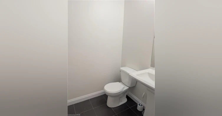 9-23 Echovalley Drive, Hamilton, ON, L8J 0K4 - 5