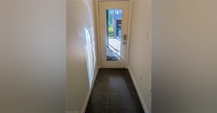9-23 Echovalley Drive, Hamilton, ON, L8J 0K4 - 7