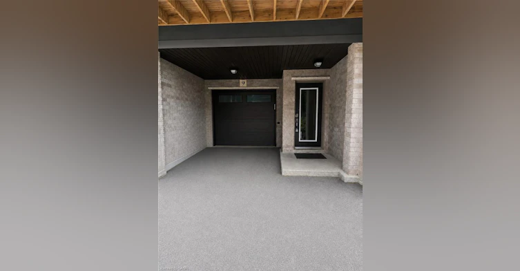 9-23 Echovalley Drive, Hamilton, ON, L8J 0K4 - 4