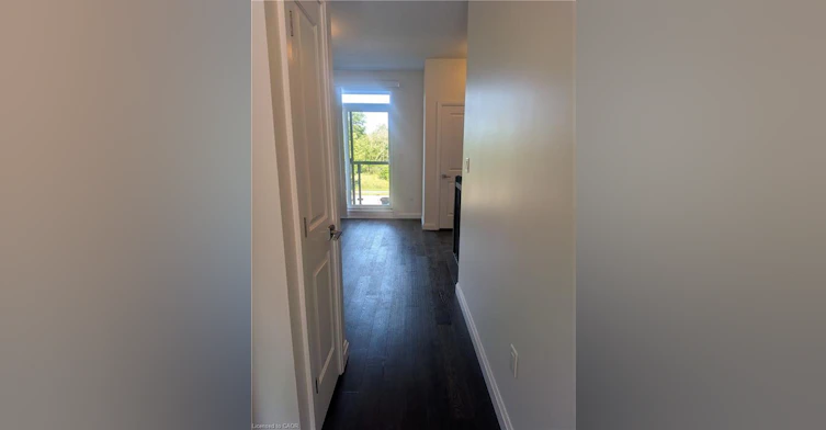 9-23 Echovalley Drive, Hamilton, ON, L8J 0K4 - 3