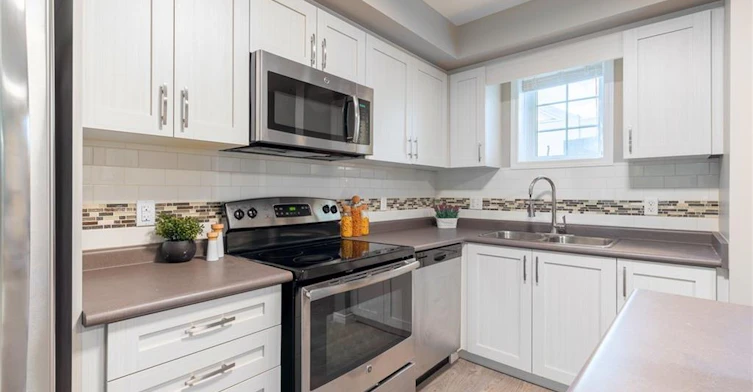 23D-388 Old Huron Road, Kitchener, ON, N2R 0J5 - 4