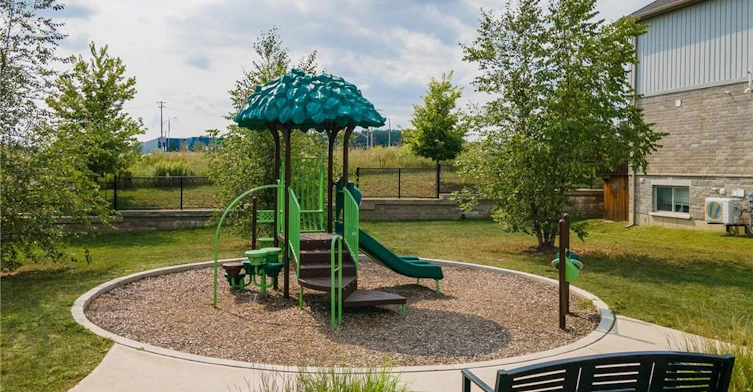 23D-388 Old Huron Road, Kitchener, ON, N2R 0J5 - 17