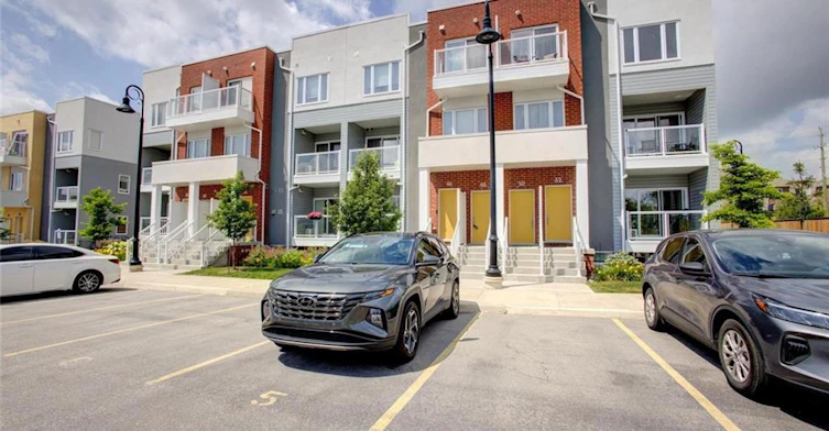 48 Progress Crescent, Kitchener, ON, N2R 0R7