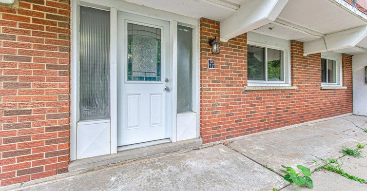 17-326 Erb Street W, Waterloo, ON, N2L 1W3 - 9