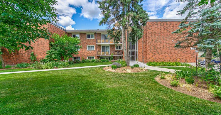 17-326 Erb Street W, Waterloo, ON, N2L 1W3