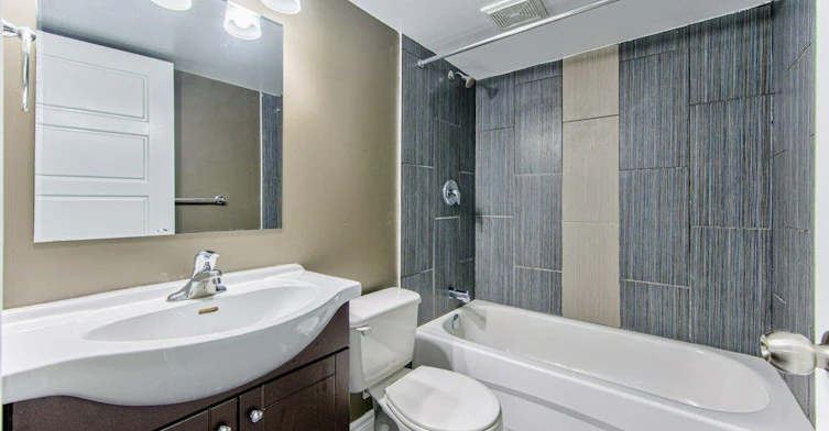 17-326 Erb Street W, Waterloo, ON, N2L 1W3 - 7