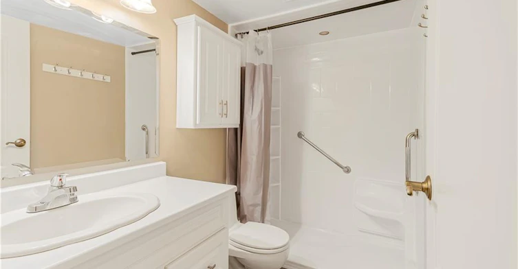 106-249 Major Mackenzie Drive E, Richmond Hill, ON, L4C 9M8 - 18