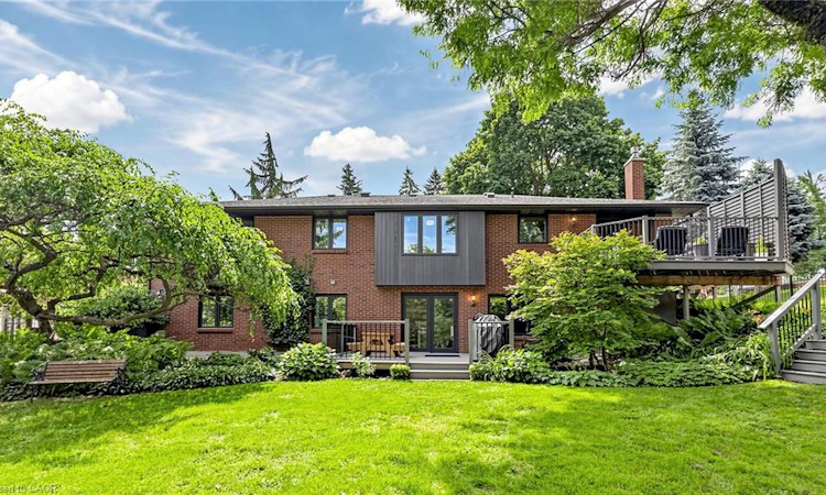 438 Lexington Road