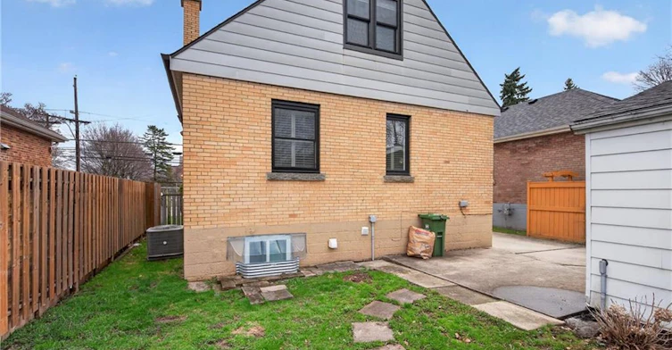 Lower-698 Upper Sherman Avenue, Hamilton, ON, L8V 3M6 - 21