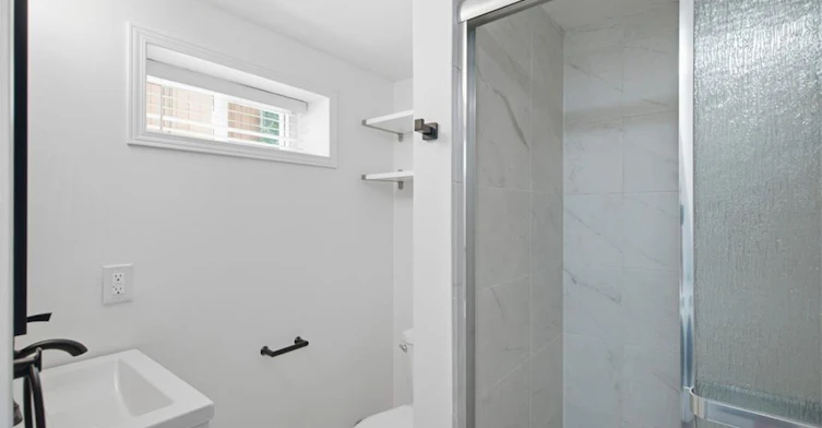 Lower-698 Upper Sherman Avenue, Hamilton, ON, L8V 3M6 - 19