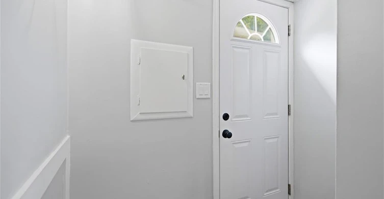 Lower-698 Upper Sherman Avenue, Hamilton, ON, L8V 3M6 - 4