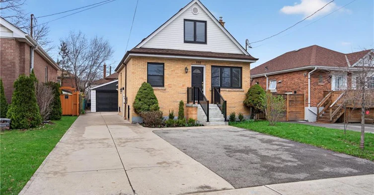 Lower-698 Upper Sherman Avenue, Hamilton, ON, L8V 3M6