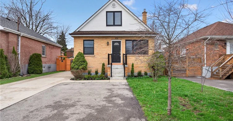 Lower-698 Upper Sherman Avenue, Hamilton, ON, L8V 3M6 - 2