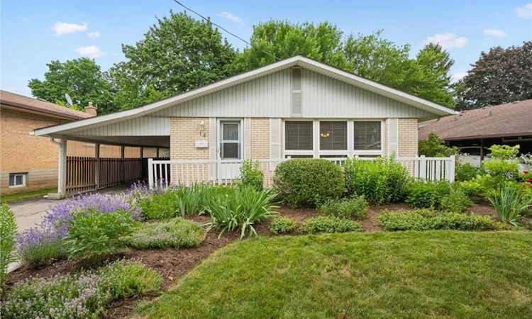 14 Ruskview Road