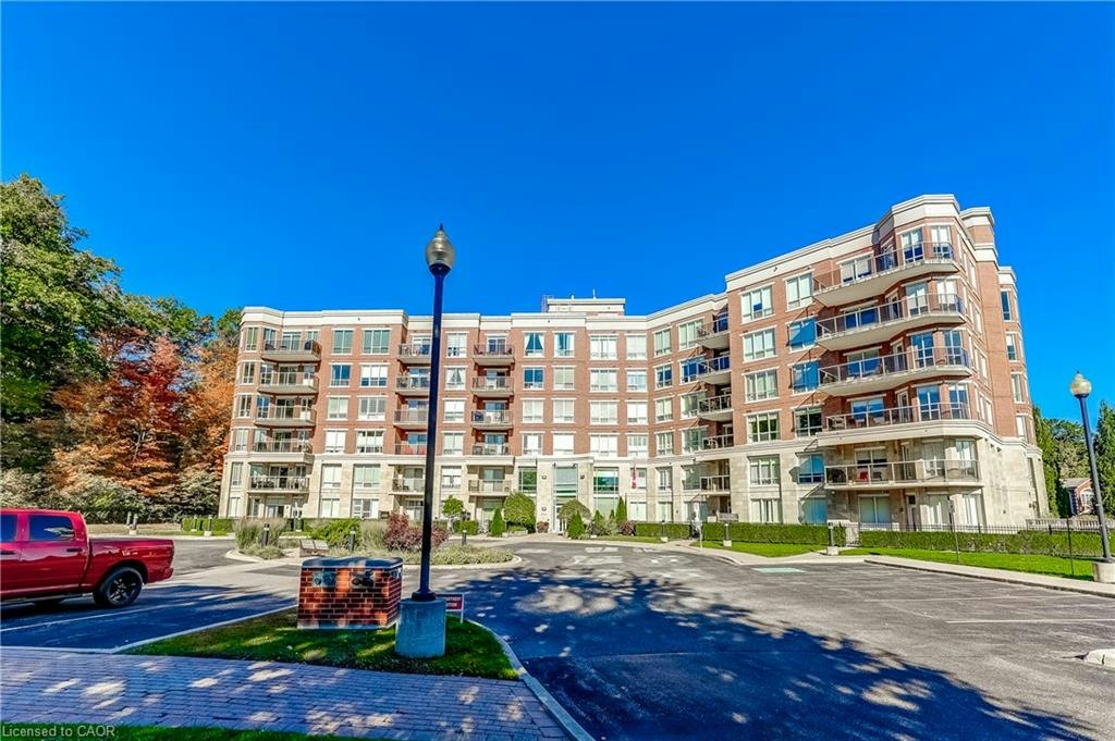 301-483 Faith Drive, Mississauga, ON, L5R 0A1