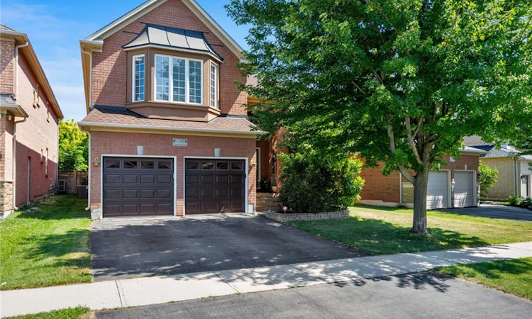 2190 Kingsridge Drive