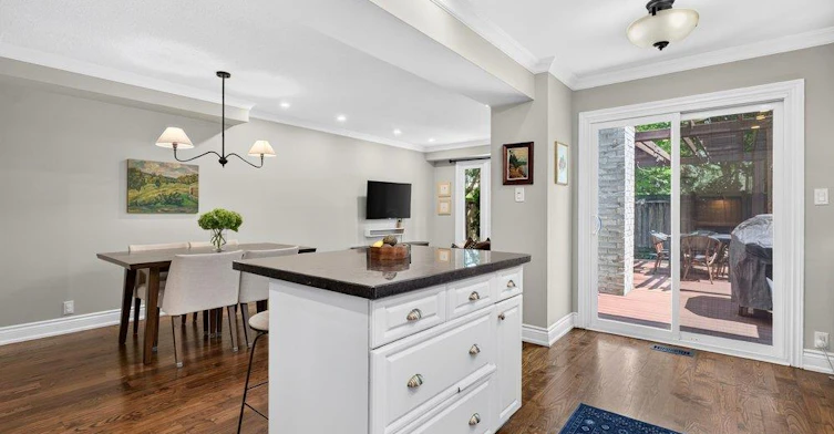 2354 Marine Drive, Oakville, ON, L6L 1C4 - 17
