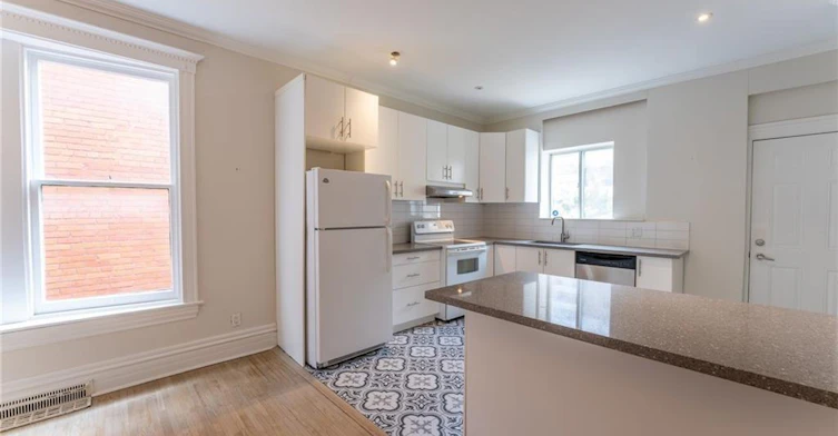 1-123 Robinson Street, Hamilton, ON, L8P 1Z3 - 3