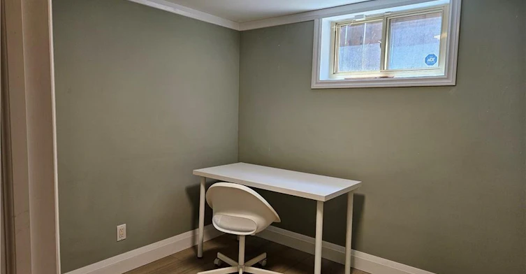 Upper-47 Westminster Avenue, Hamilton, ON, L9C 4L8 - 12