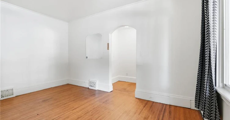 2-85 Sanford Avenue S, Hamilton, ON, L8M 2G7 - 9