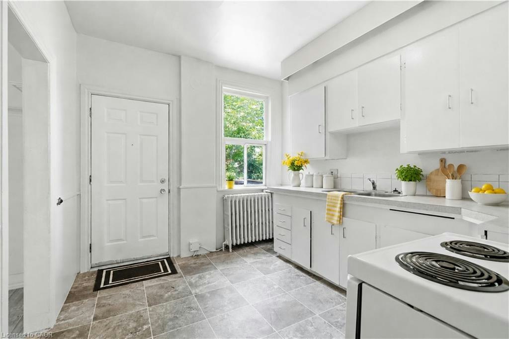 1-86 Sanford Avenue S, Hamilton, ON, L8M 2G8 - 13