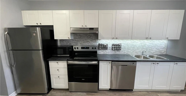 15-468 Main Street E, Hamilton, ON, L8N 1K6 - 3