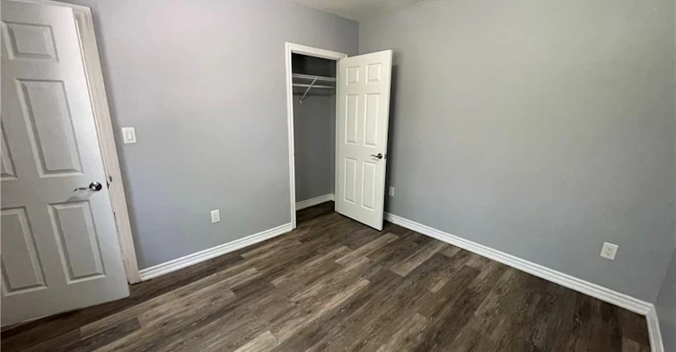 15-468 Main Street E, Hamilton, ON, L8N 1K6 - 8