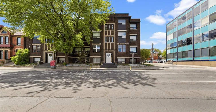 15-468 Main Street E, Hamilton, ON, L8N 1K6