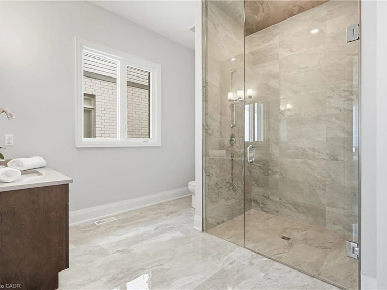 162 Westcott Road, Welland, ON, L3C 0K9 - 21