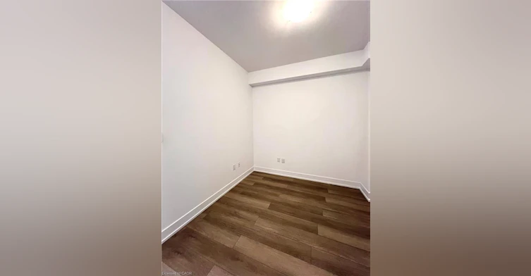 715-470 Dundas Street, Hamilton, ON, L8B 2A6 - 4