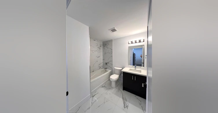 715-470 Dundas Street, Hamilton, ON, L8B 2A6 - 13