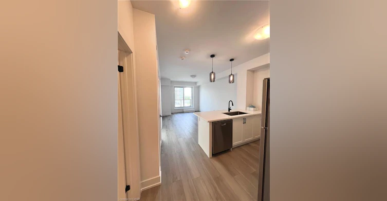 715-470 Dundas Street, Hamilton, ON, L8B 2A6 - 6