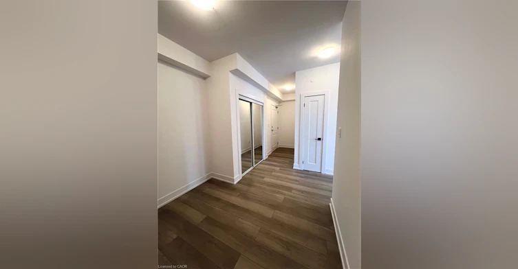 715-470 Dundas Street, Hamilton, ON, L8B 2A6 - 5