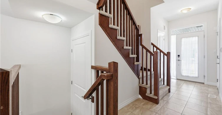 37 Greenwich Avenue, Hamilton, ON, L8J 0L5 - 9