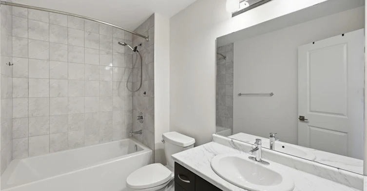 37 Greenwich Avenue, Hamilton, ON, L8J 0L5 - 40