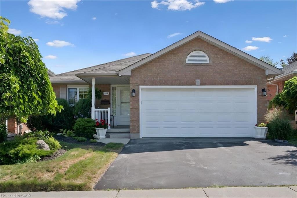 187 Westchester Drive, Kitchener, ON, N2B 3M8