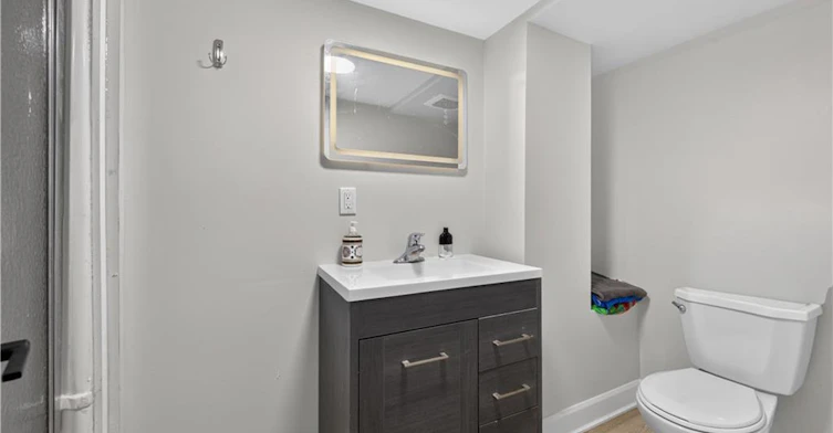 LOWER-31 Marion Place, Hamilton, ON, L8G 1R6 - 17