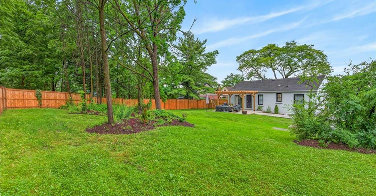 LOWER-31 Marion Place, Hamilton, ON, L8G 1R6 - 3